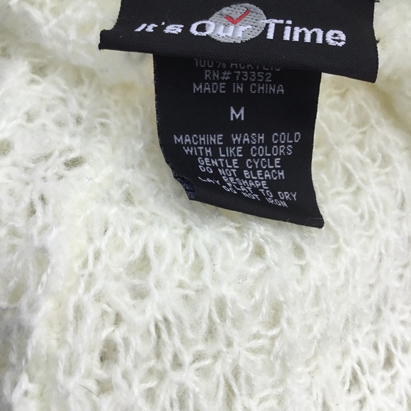 Sweater - Picture 6 of 7